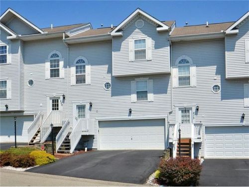 211 Mnr Vw Dr, Manor PA  15665-9734 exterior