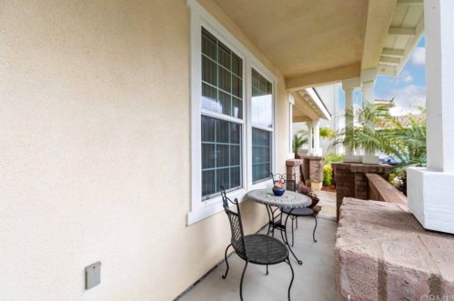 40347 Amesbury Ln, Temecula CA 92591-4432 exterior