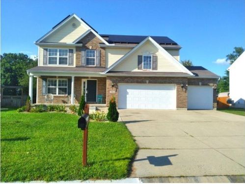 36 Hummingbird Way, Amelia, OH 45102-1697