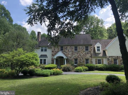 923 Kulp Rd, Perkiomenville, PA 18074-9667