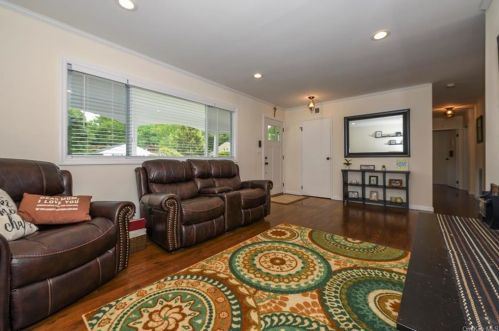 47 Van Orden Ave, Airmont, NY 10901-6425