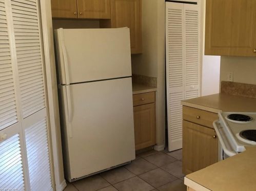 712 Jack Ave, Lehigh Acres, FL 33971-1143
