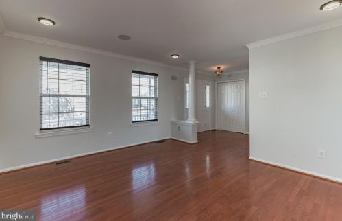 142 Laurel Trl, Swedesboro NJ  08085-4074 exterior