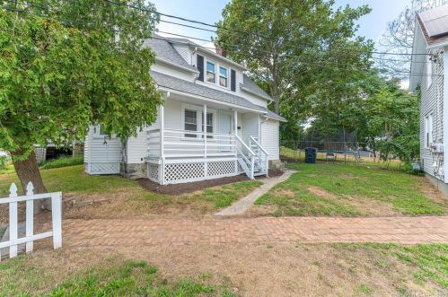 7 Denison Ave, United States Coast Guard Ac, CT 06320-5420