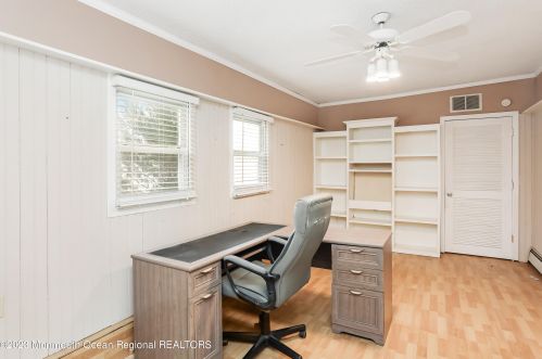 18 Hollywood Dr, Bricktown NJ  08723-3449 exterior