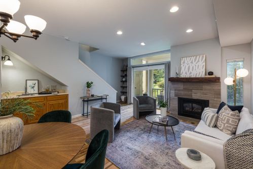 78 Amesport Lndg, Princeton By The Sea, CA 94019-1973