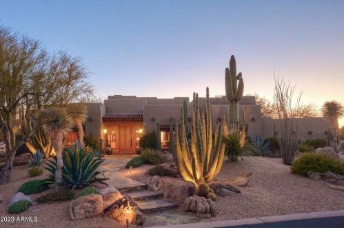 10465 Skinner Dr, Scottsdale, AZ 85262-4510
