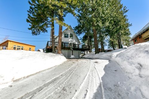 16029 Glenshire Dr, Truckee, CA 96161-1507