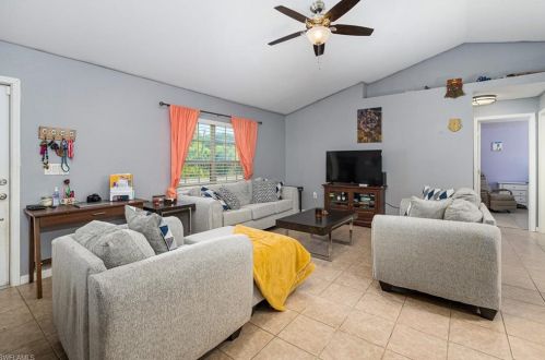 3415 32nd St, Lehigh Acres, FL 33976-4353