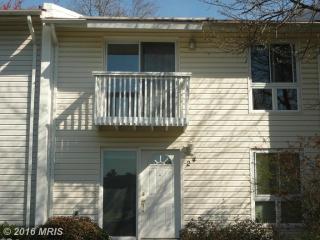 24 Howard Pl, Dulles VA  20164-1378 exterior
