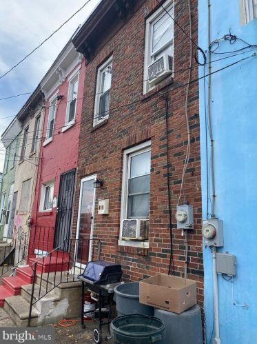 316 Cherry St, Camden, NJ 08103-1918