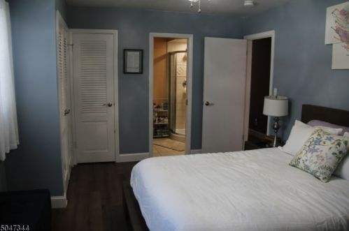 17 Rutgers Ave, West Milford Lakes NJ  07480-3505 exterior