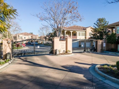 4119 Laredo Ln, Simi Valley, CA 93063-1692