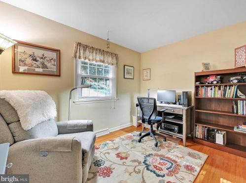 224 Maple St, Ephrata PA  17522-2513 exterior