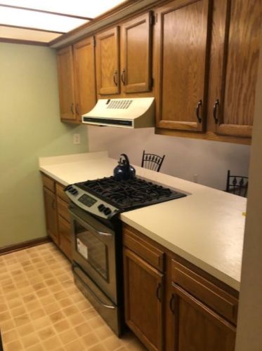 3187 Parkview Cir, Darbydale, OH 43123-1863