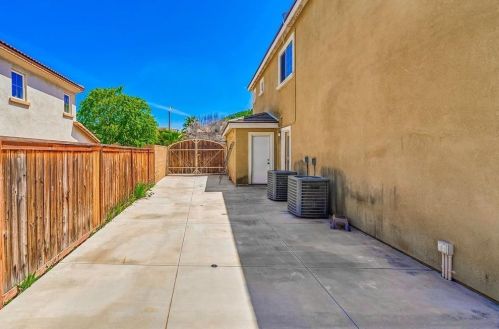 33317 Cameo Ln, Wildomar CA  92595-6931 exterior