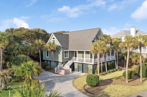 5 Beachwood, Isle Of Palms SC  29451-2815 exterior