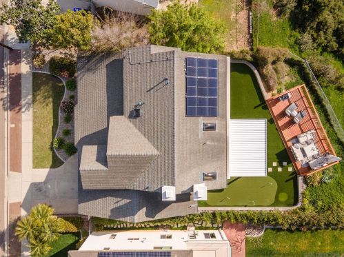 3136 Geronimo Ave, San Diego CA 92117-6244 exterior