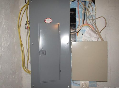 1190 Slater Rd, New Britain CT  06053-1613 exterior