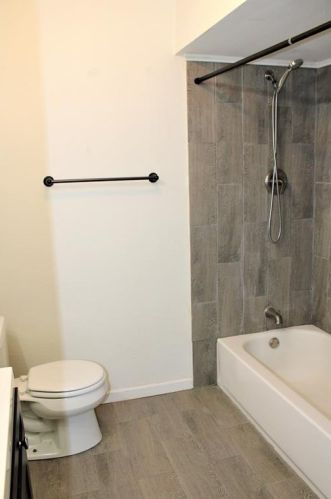 1813 Fuller St, Greenville TX  75401-3220 exterior