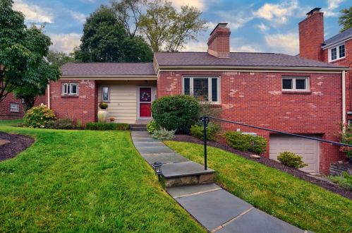 1416 Pueblo Dr, Pittsburgh, PA 15228-1606