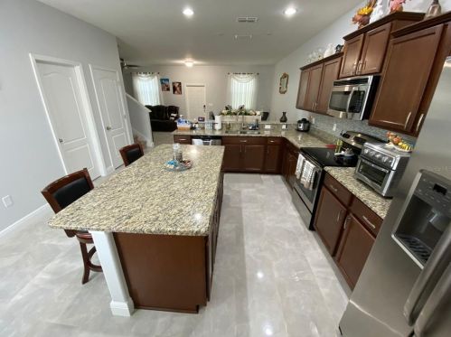 1386 Vasey Rd, Apopka, FL 32703-8483