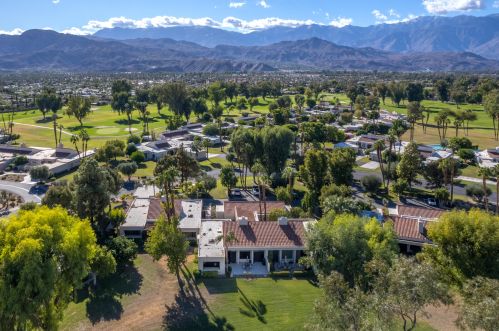 918 Inverness Dr, Rancho Mirage CA  92270-1405 exterior