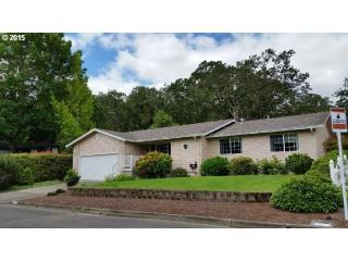 2190 Andrea St, Roseburg, OR 97471-1714