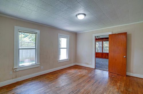 419 Mounts Ave, Denton TX  76201-4027 exterior