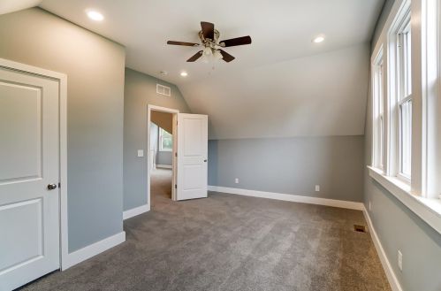 1822 Clarion Ave, Cincinnati OH  45207-1204 exterior