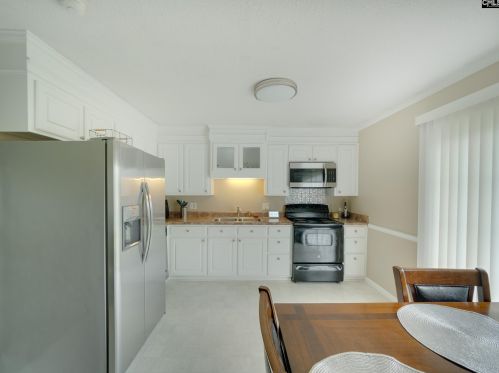 2309 Camelia St, Cayce-West Columbia SC  29033-2509 exterior