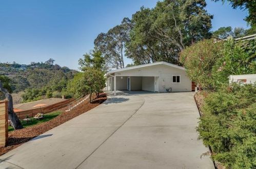 908 Holly Rd, Belmont, CA 94002-2217