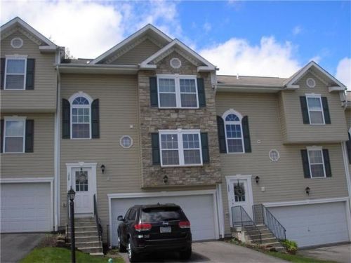 1208 Canterbury Dr, Imperial, PA 15126-9175