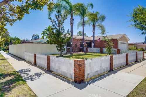 3768 Elm Ave, Long Beach, CA 90807-3402