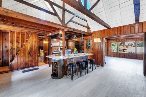 201 Chaparral St, Frazier Park, CA 93225-9448