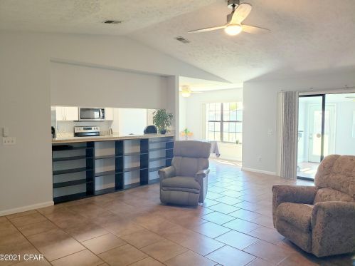 1524 Santa Anita Dr, Lynn Haven FL  32444-3367 exterior