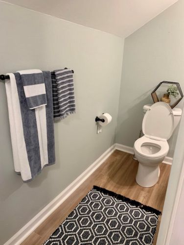 5108 Wickert Dr, West Bend WI  53095-9235 exterior