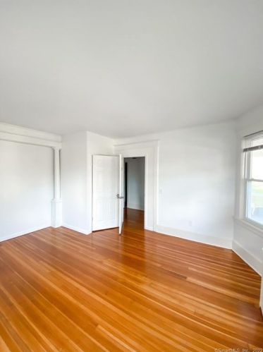 49 1st St, Stamford CT  06902-5102 exterior