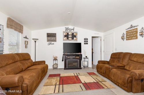 1549 Bottle Brush Dr, Chino Valley, AZ 86323-6011