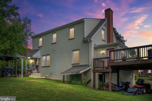 192 Blue Ridge Dr, Madison Mills, VA 22960-1739