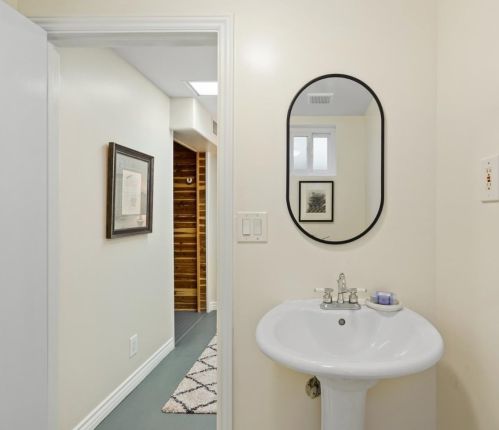 555 Hawthorne Ave, San Bruno CA  94066-4130 exterior