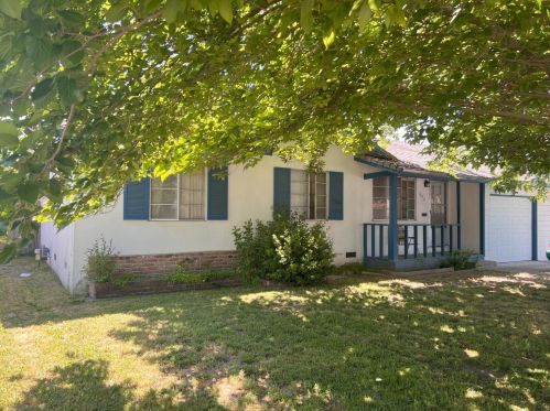 3632 Cummings Way, North Highlands, CA 95660-3327