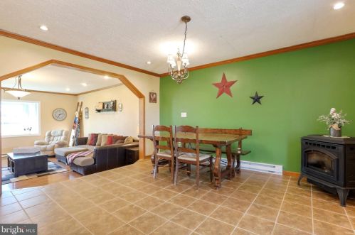 13218 Gearhart Rd, Upton PA  17225-9518 exterior