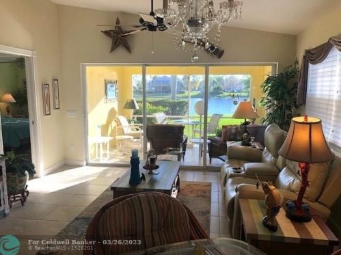 10676 Hartwick Dr, Fort Pierce FL  34987-1923 exterior