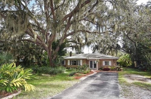 612 Bittner Blvd, Nokomis, FL 34275-2602