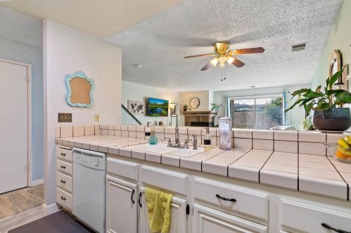 3041 Peppermill Cir, West Pittsburg, CA 94565-7032