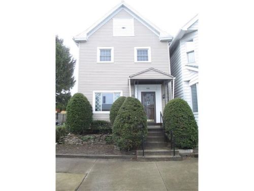 406 Spring St, Latrobe, PA 15650-1933
