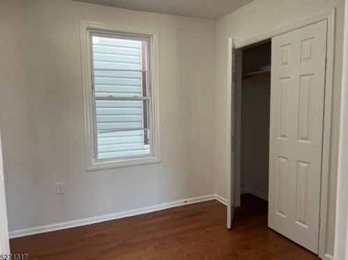 54 2 St, Newark NJ 07107-3106 exterior