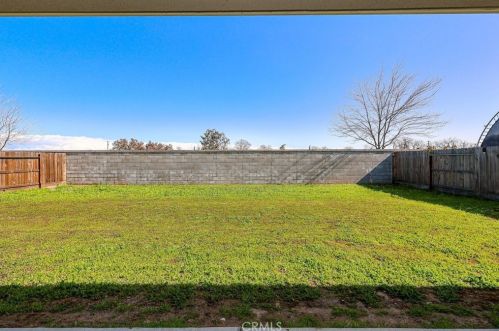 1381 Tevin Way, Madera CA  93637-6508 exterior