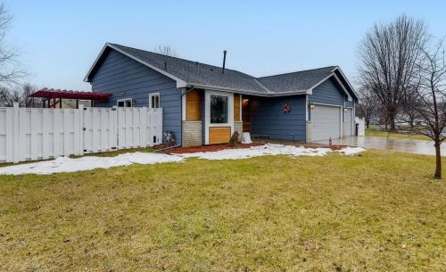 8403 Larch St, Minneapolis, MN 55433-6058